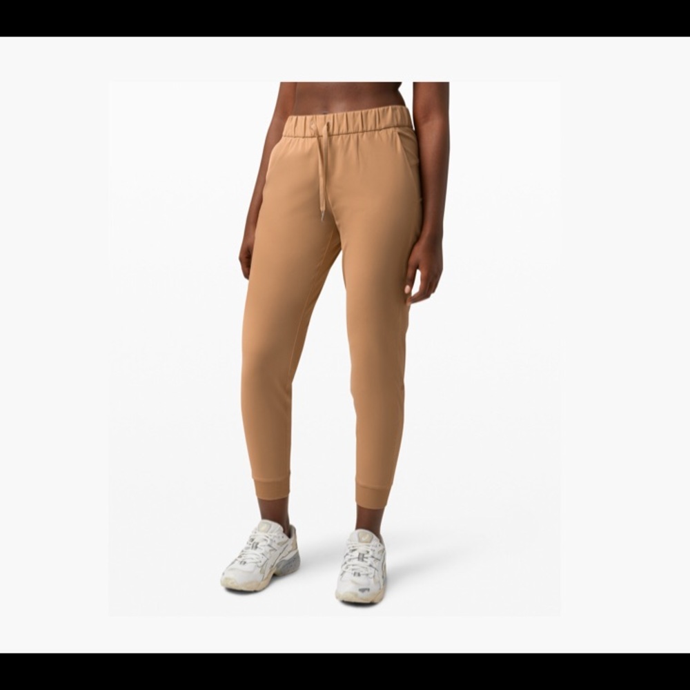 Lululemon One the Fly Jogger Luxtreme